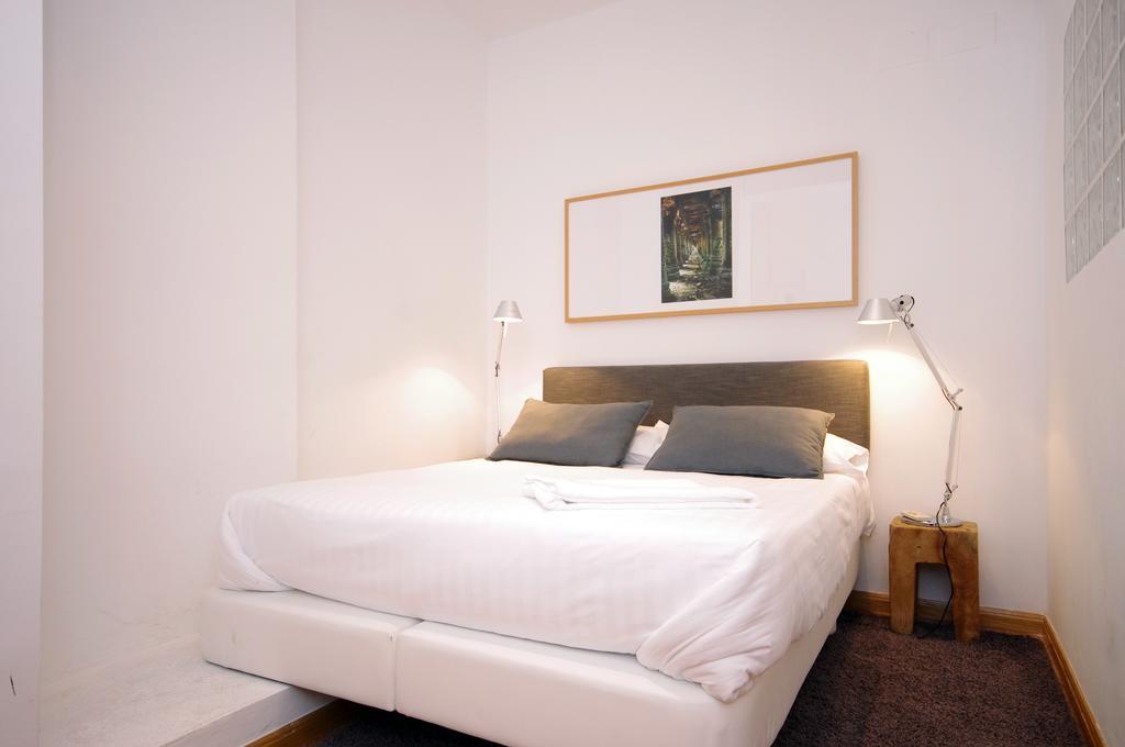 Ferienwohnung Vivaldi Penthouse Ayuntamiento Valencia Zimmer foto